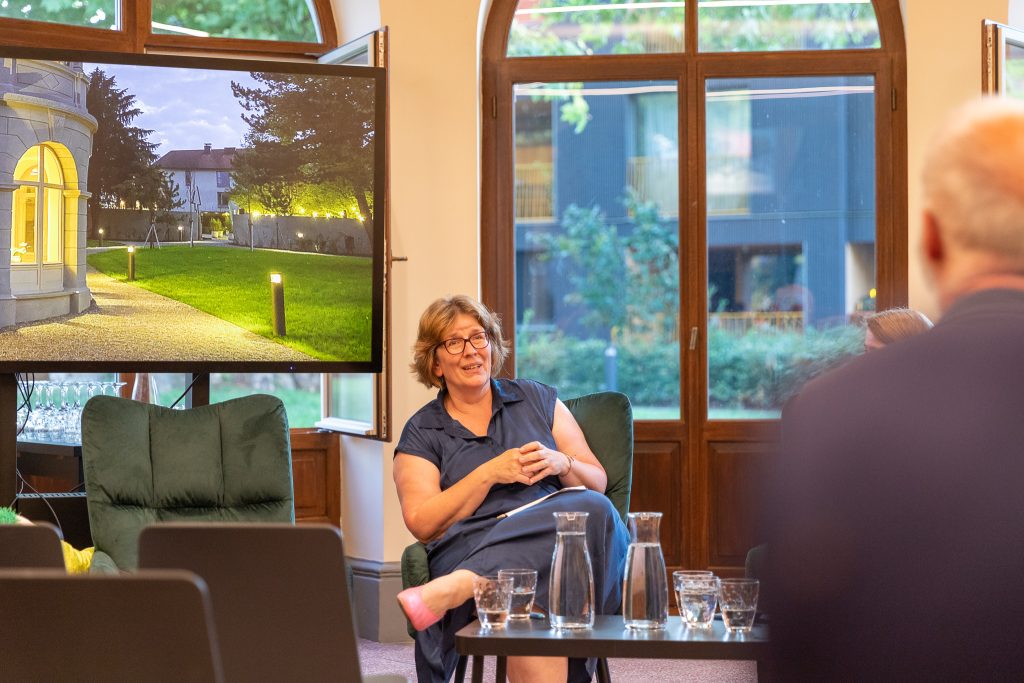 Literaturhaus Lounge Abend mit Irene Aue-Ben-David © Marina Höfler