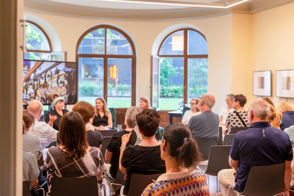 Literaturhaus Lounge Abend © Martina Baldauf-Hofer